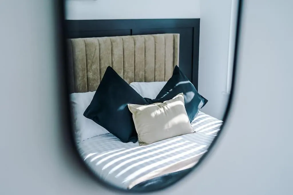Heart Of Didsbury Luxury 2 Bed Apartment By Hass Haus Manchester