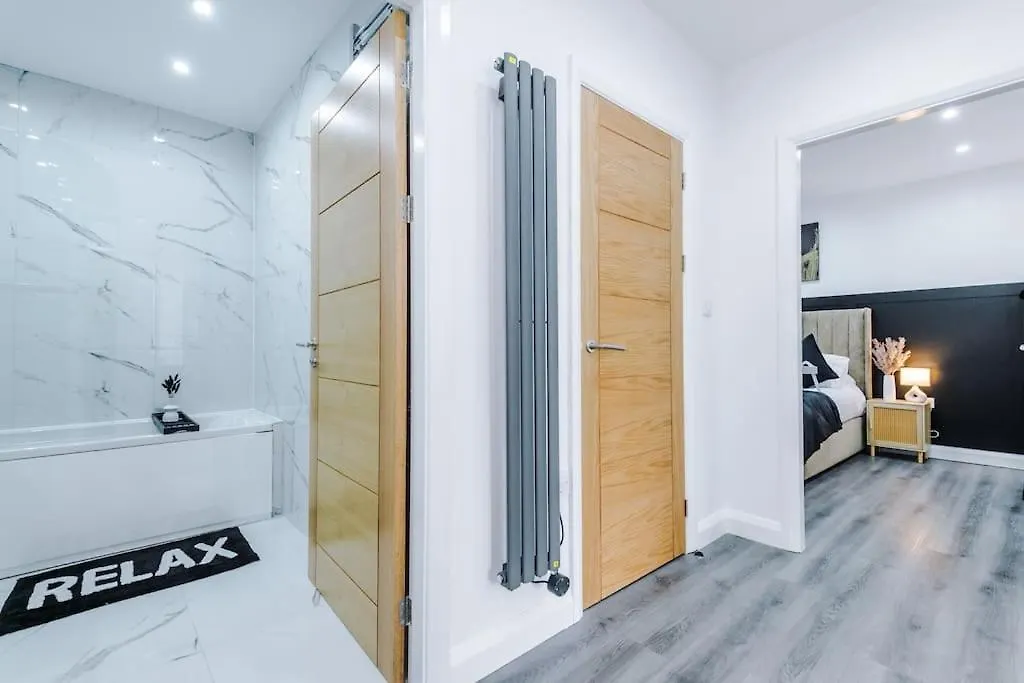 Heart Of Didsbury Luxury 2 Bed Apartment By Hass Haus Manchester