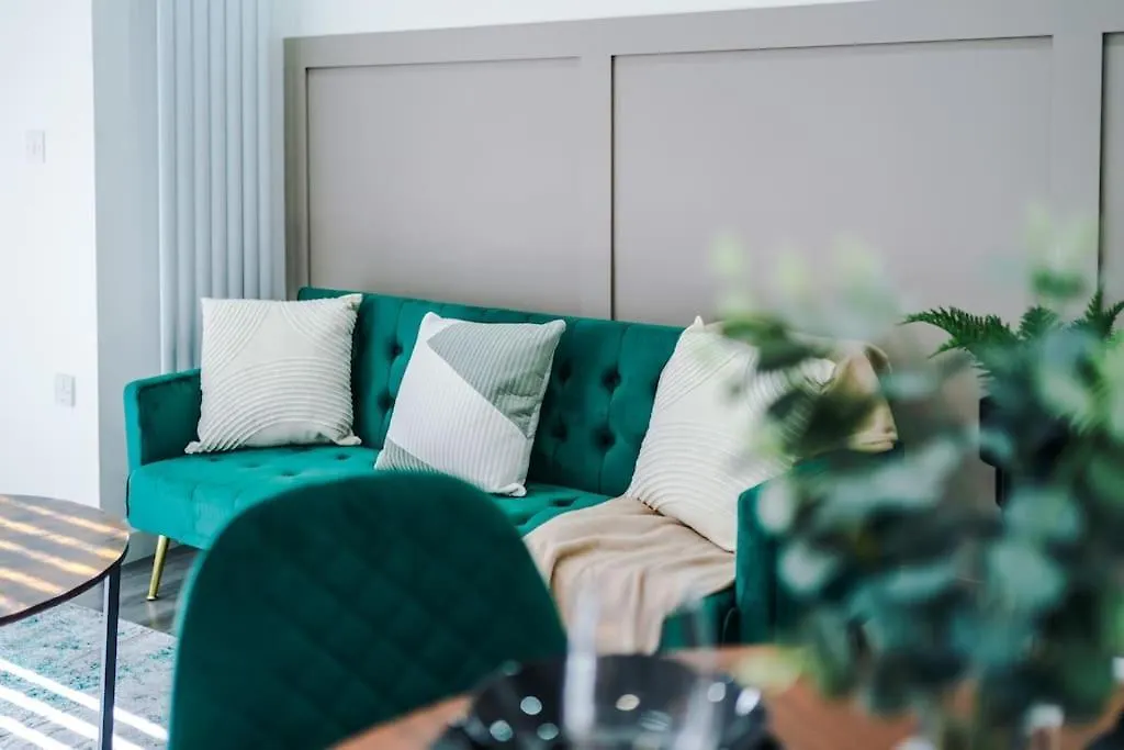 Heart Of Didsbury Luxury 2 Bed Apartment By Hass Haus Manchester
