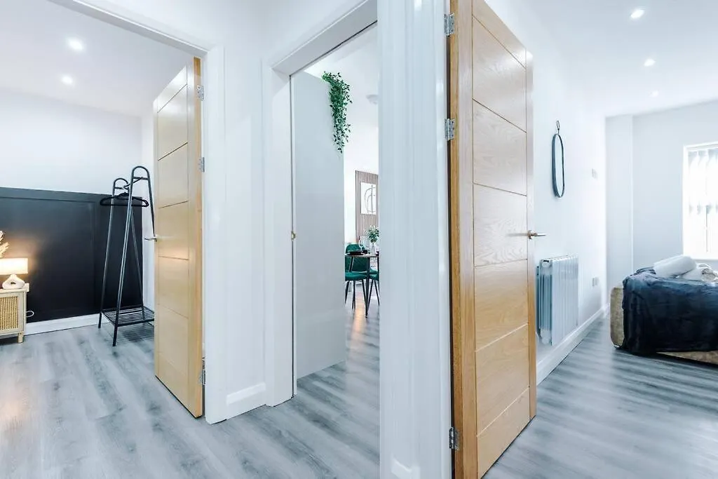 Heart Of Didsbury Luxury 2 Bed Apartment By Hass Haus Manchester
